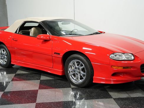 Used 2002 Chevrolet Camaro Z28 w/ Sport Appearance Pkg image 12
