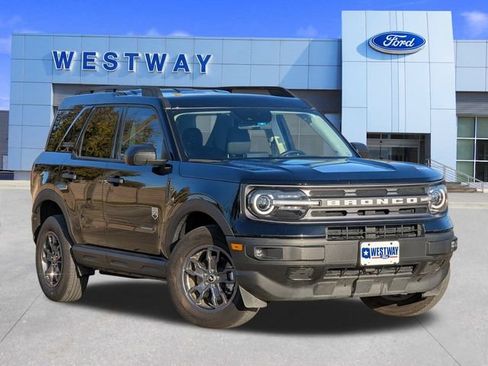 Used 2024 Ford Bronco Sport Big Bend w/ Convenience Package image 2