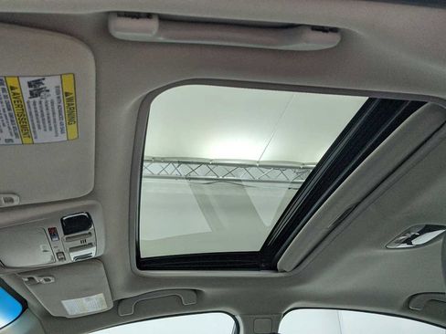 Used 2017 Subaru Legacy 3.6R Limited image 15