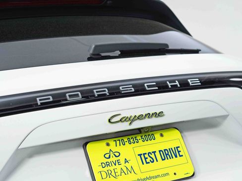 Used 2019 Porsche Cayenne E-Hybrid image 58