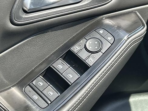 New 2026 Nissan Rogue SV AWD/4WD image 18