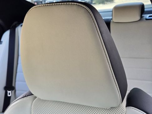 Used 2022 Lexus IS 350 F Sport RWD image 16