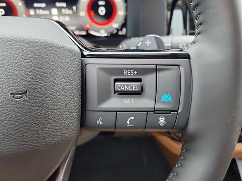 New 2026 Nissan Pathfinder Platinum AWD/4WD image 25