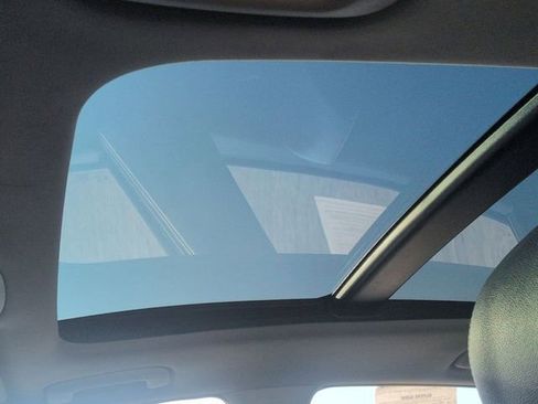 Used 2020 Kia Optima Premium image 13