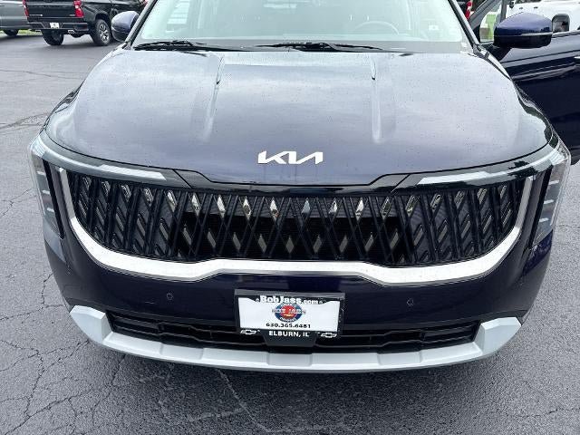 Used 2026 Kia Carnival FWD image 30