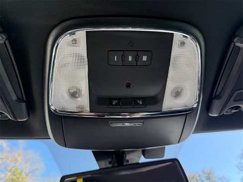 Used 2014 Dodge Charger R/T image 24