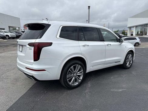Used 2024 Cadillac XT6 Premium Luxury w/ LPO, Floor Liner Package AWD/4WD image 6