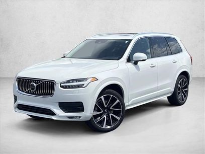 Used 2021 Volvo XC90 T6 Momentum