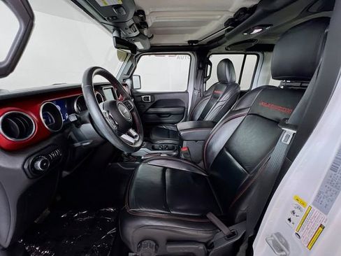 Used 2018 Jeep Wrangler Unlimited Rubicon AWD/4WD image 10