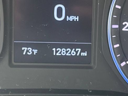 Used 2019 Hyundai Kona SE FWD image 22