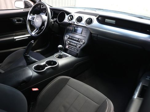 Used 2021 Ford Mustang GT w/ Black Accent Package RWD image 20