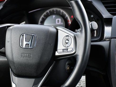 Used 2018 Honda Civic Sport image 28