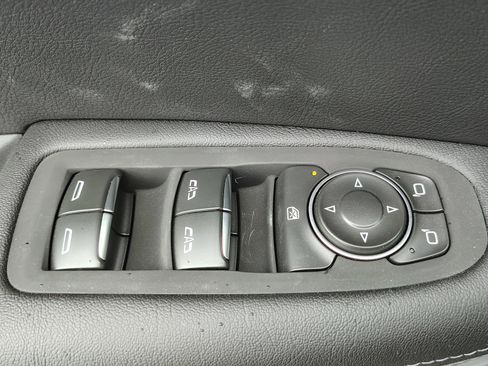 New 2025 Cadillac XT5 Luxury w/ LPO, Floor Liner Package image 12