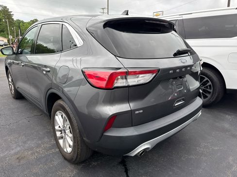 Used 2021 Ford Escape SE w/ Convenience Package FWD image 11