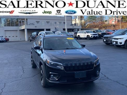 Certified 2021 Jeep Cherokee Latitude Plus image 1