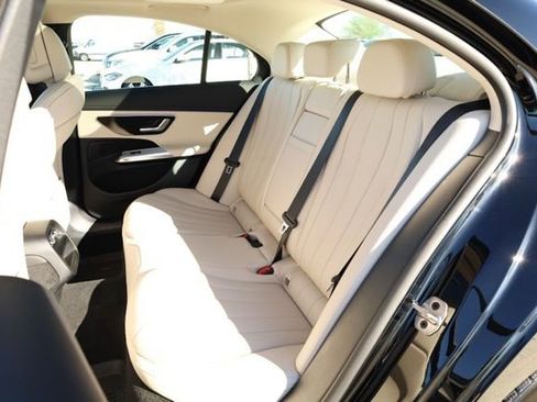 Certified 2025 Mercedes-Benz E 350 Sedan image 28