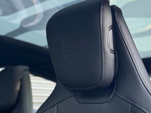 New 2025 Porsche Taycan 4S AWD/4WD image 41