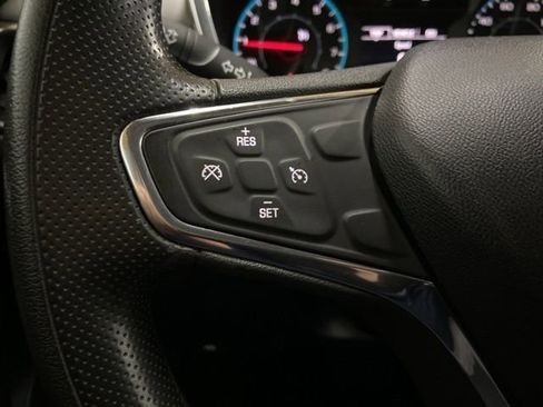 Used 2019 Chevrolet Equinox LS AWD/4WD image 46