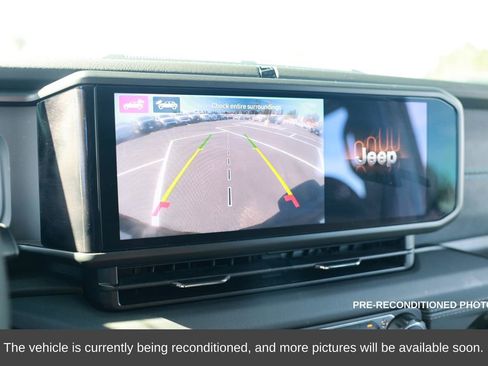 Used 2024 Jeep Wrangler Unlimited Rubicon 4xe w/ Technology Group image 17