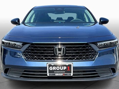 Used 2023 Honda Accord EX image 4