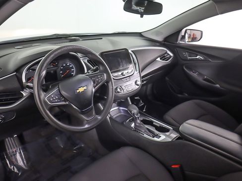 Used 2024 Chevrolet Malibu LT image 25