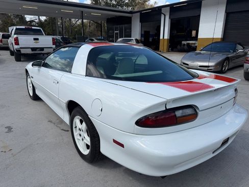Used 1997 Chevrolet Camaro Z28 w/ Preferred Equipment Group 2 image 4