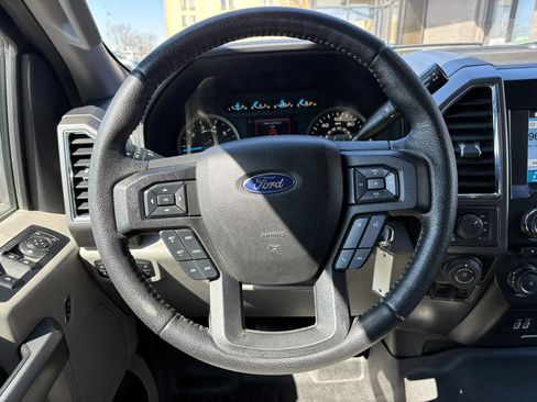 Used 2016 Ford F150 XLT w/ Equipment Group 302A Luxury image 14