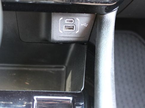 Used 2025 Jeep Compass Trailhawk image 41