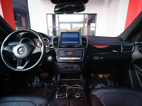 Used 2018 Mercedes-Benz GLS 550 4MATIC image 25