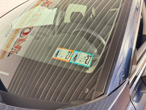 Used 2025 Honda CR-V LX image 9