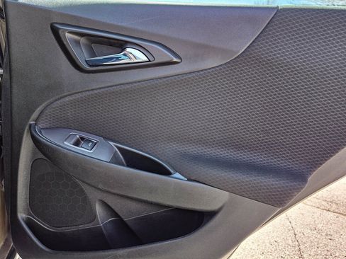 Used 2022 Chevrolet Malibu LT image 34