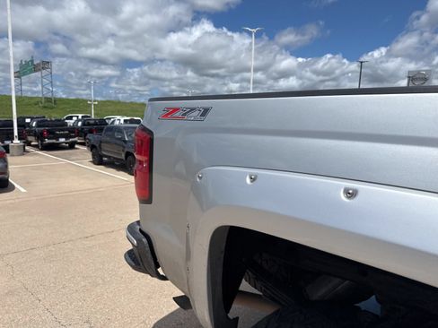 Used 2016 Chevrolet Silverado 1500 LT w/ All Star Edition AWD/4WD image 6