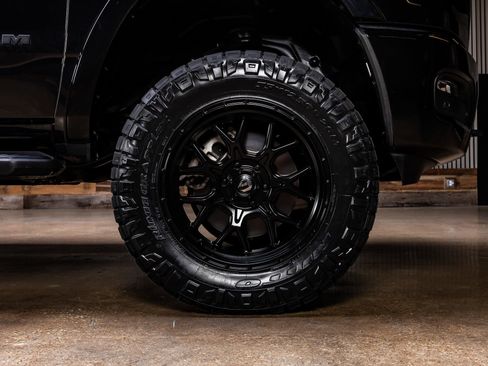 Used 2025 RAM 1500 Big Horn image 12