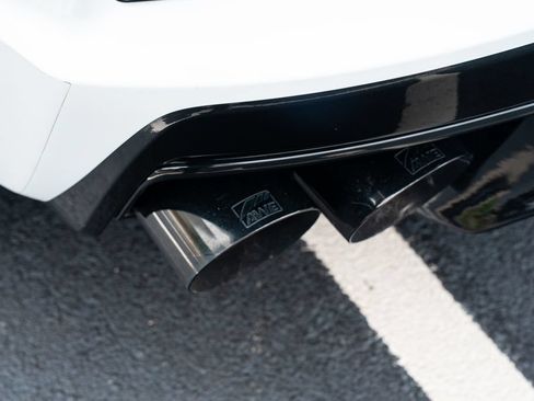 Used 2020 Chevrolet Corvette Stingray Preferred Cpe w/ 2LT Preferred Equipment Group RWD image 24