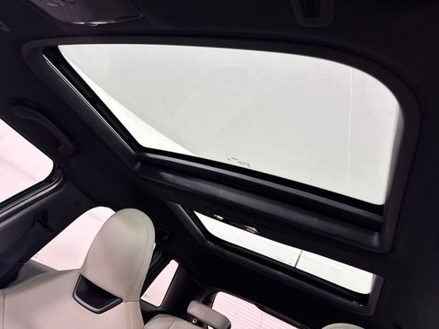 Used 2025 MINI Cooper S image 19