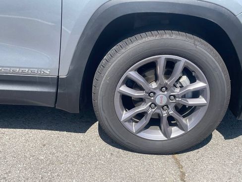 Used 2023 GMC Terrain SLT AWD/4WD image 31