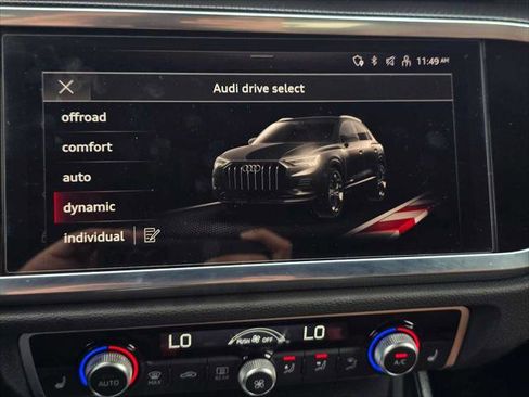 Certified 2025 Audi Q3 2.0T Premium Plus w/ Premium Plus Package AWD/4WD image 32