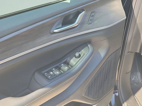 New 2025 Jeep Grand Cherokee Limited w/ Luxury Tech Group II AWD/4WD image 47
