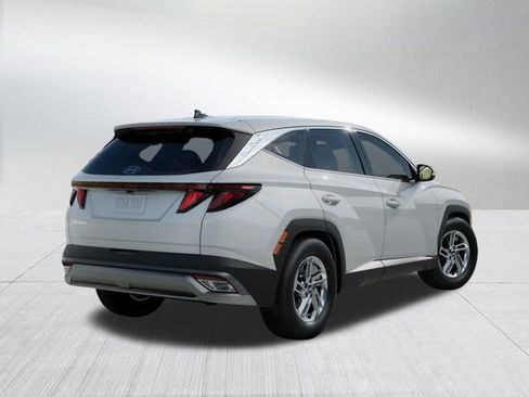 New 2026 Hyundai Tucson SE image 4