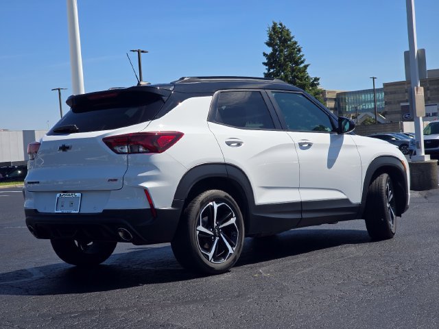Used 2022 Chevrolet TrailBlazer RS w/ Technology Package FWD image 19