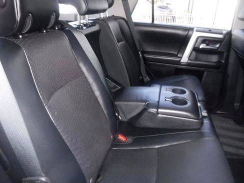 Used 2014 Toyota 4Runner Limited AWD/4WD image 35