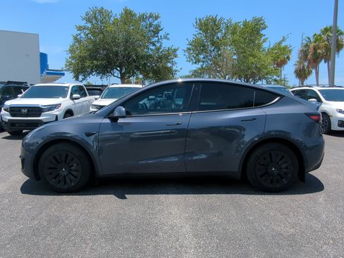 Used 2023 Tesla Model Y Long Range AWD/4WD image 8
