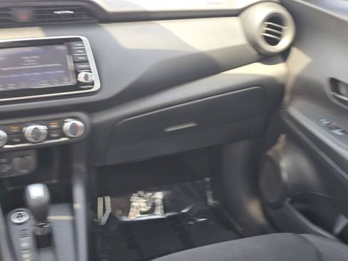 Used 2025 Nissan Kicks Play S FWD image 18