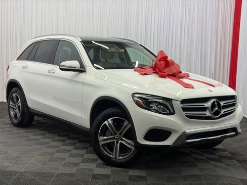 Used 2019 Mercedes-Benz GLC 300 4MATIC image 1