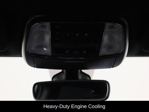 Used 2020 Jeep Grand Cherokee Altitude image 25