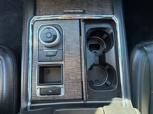 Used 2021 Ford Expedition Limited RWD image 55