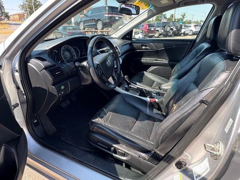 Used 2015 Honda Accord EX-L image 10