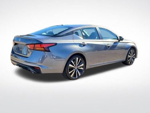 Used 2021 Nissan Altima 2.5 SR image 5