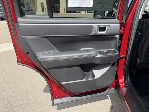 Used 2024 Hyundai Santa Fe SEL AWD/4WD image 20