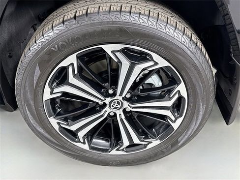 Certified 2025 Toyota RAV4 XSE w/ Premium Package image 31